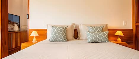 1 bedroom, in-room safe, blackout curtains, soundproofing