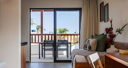 Arara House