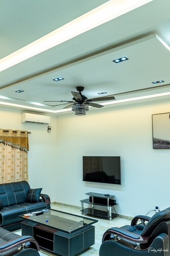 Chic 1-bedroom with AC and WiFi in awesome Lomé security agent