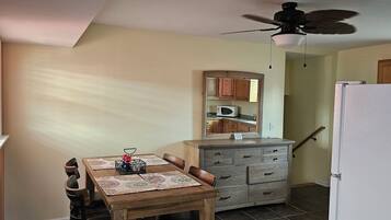 Standard Penthouse, Pool View | Desk, laptop workspace, iron/ironing board, free WiFi