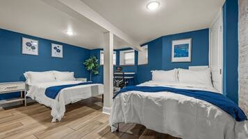 1 bedroom, iron/ironing board, internet, bed sheets