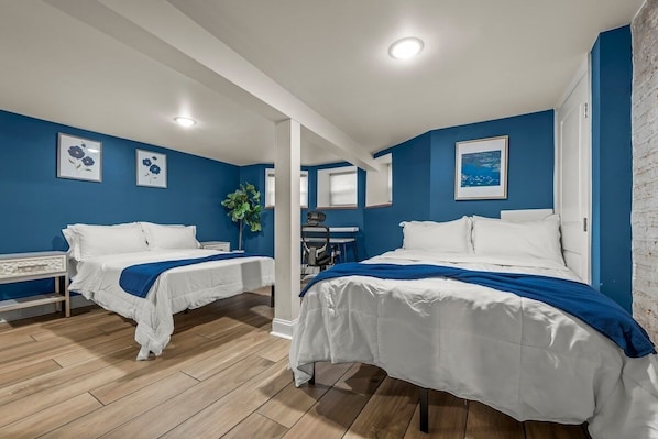 1 chambre, fer et planche à repasser, accès Internet, draps fournis