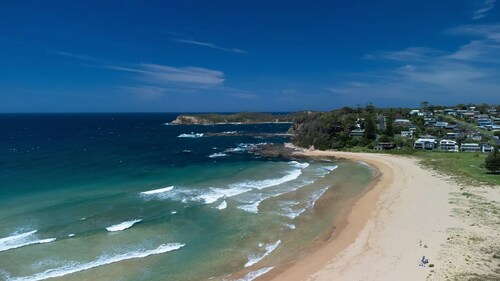 Ocean Views Walk to Malua Beach EV & Pet Friendly