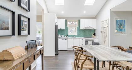 Cosy Modern Blue Mountains Cottage Katoomba