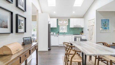 Cosy Modern Blue Mountains Cottage Katoomba