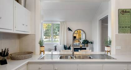 Janie s Cottage Secluded Wine Country Home