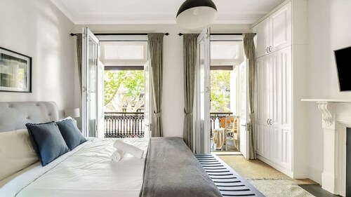 Multi Level Surry Hills Home with Terrace