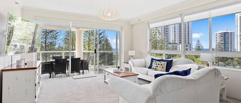 Apartment, 2 Schlafzimmer, Strandblick | Wohnbereich