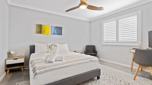 4 chambres, bureau, Wi-Fi gratuit, draps fournis