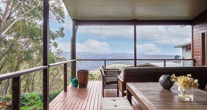 Spacious Retreat with Breathtaking Views