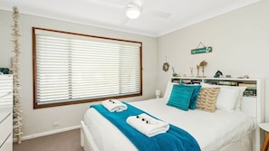 3 bedrooms, free WiFi, bed sheets