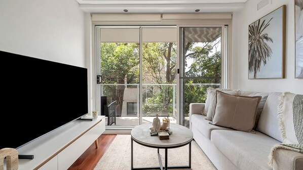 Smart TV - Seaside Escape Private Balcony BBQ (Dee Why)