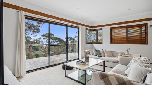 Blue Mountains Charm