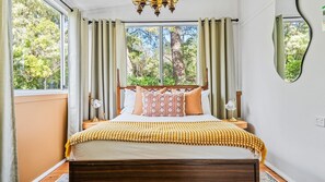 3 dormitorios, cuna de viaje, wifi gratis y ropa de cama