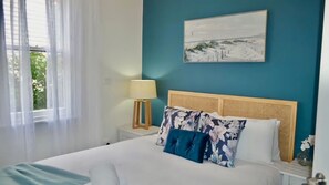 5 bedrooms, desk, free WiFi, bed sheets
