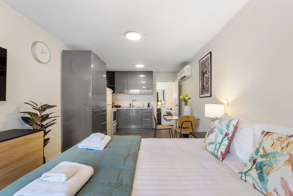 Mountain Getaway Studio Space Cosy Studio Apartment 1.8 km from CBD