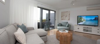 Maloneys Beach Views 3 Bed Home