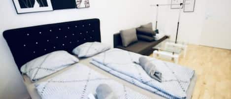 3 chambres, draps fournis