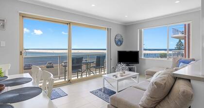 Parklea Sun Seabreeze The Entrance Sleeps 5