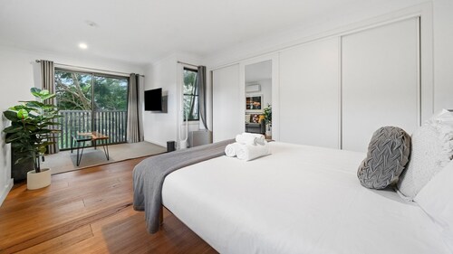 Gorgeous Self Contained Home