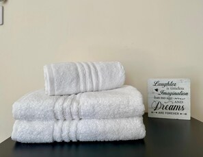 Miscellaneous - Luxury Double Room w/Private Bathroom and Shared Kitchen (Ipswich)