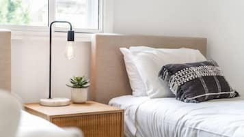 2 bedrooms, free WiFi, bed sheets