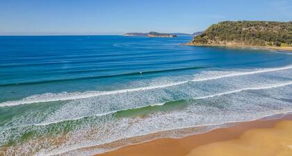 Umina Myrtle Bungalow Sleeping 4 Guests