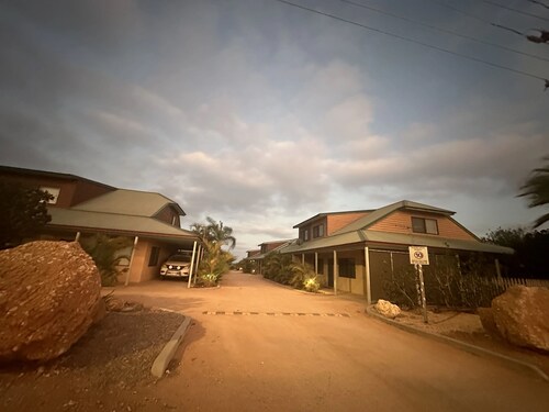 	
The Ningaloo Breeze Villa 2
