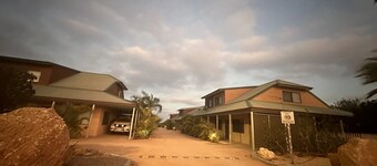 	
The Ningaloo Breeze Villa 2