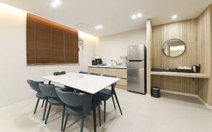 Deluxe Family | Private kitchen