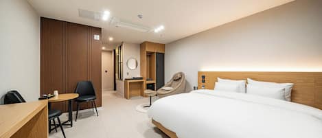 أغطية فراش متميزة وألحفة محشوة بالريش وأسرّة تيمبور بديك