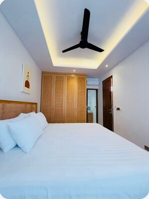 Apartament exclusiu, vistes a la piscina (Unit 1) | 1 dormitori i wifi gratuïta 