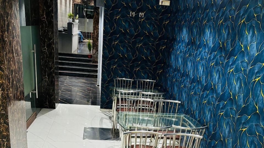 Powai Inn By Glitz Hotels