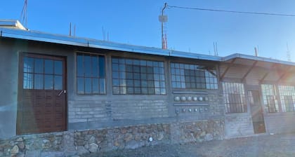 Earth block, view of Mitla, 5 private rooms/bath rented separately, WiFi,