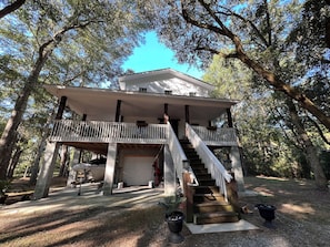 Exterior - Charming Mid/Long Term Rental , Fast Fiber Internet, Big Covered porch, 3bdrm (Edisto Island)