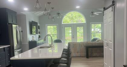 Charming 4-bedroom 3-bath house on beautiful Hyco Lake with boat dock.