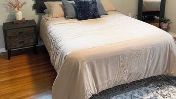 3 soverom, strykejern/-brett, wi-fi (inkludert) og sengetøy