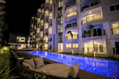 Family for 5people, 2 pools, AC, Kitchen, Fitness and near the beach
