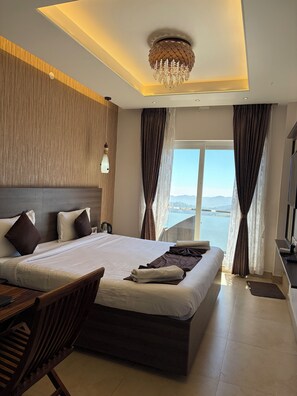 디럭스룸, 킹사이즈침대 1개, 계곡 전망 | 메모리폼 침대, 노트북 작업 공간, 다리미/다리미판, 무료 WiFi