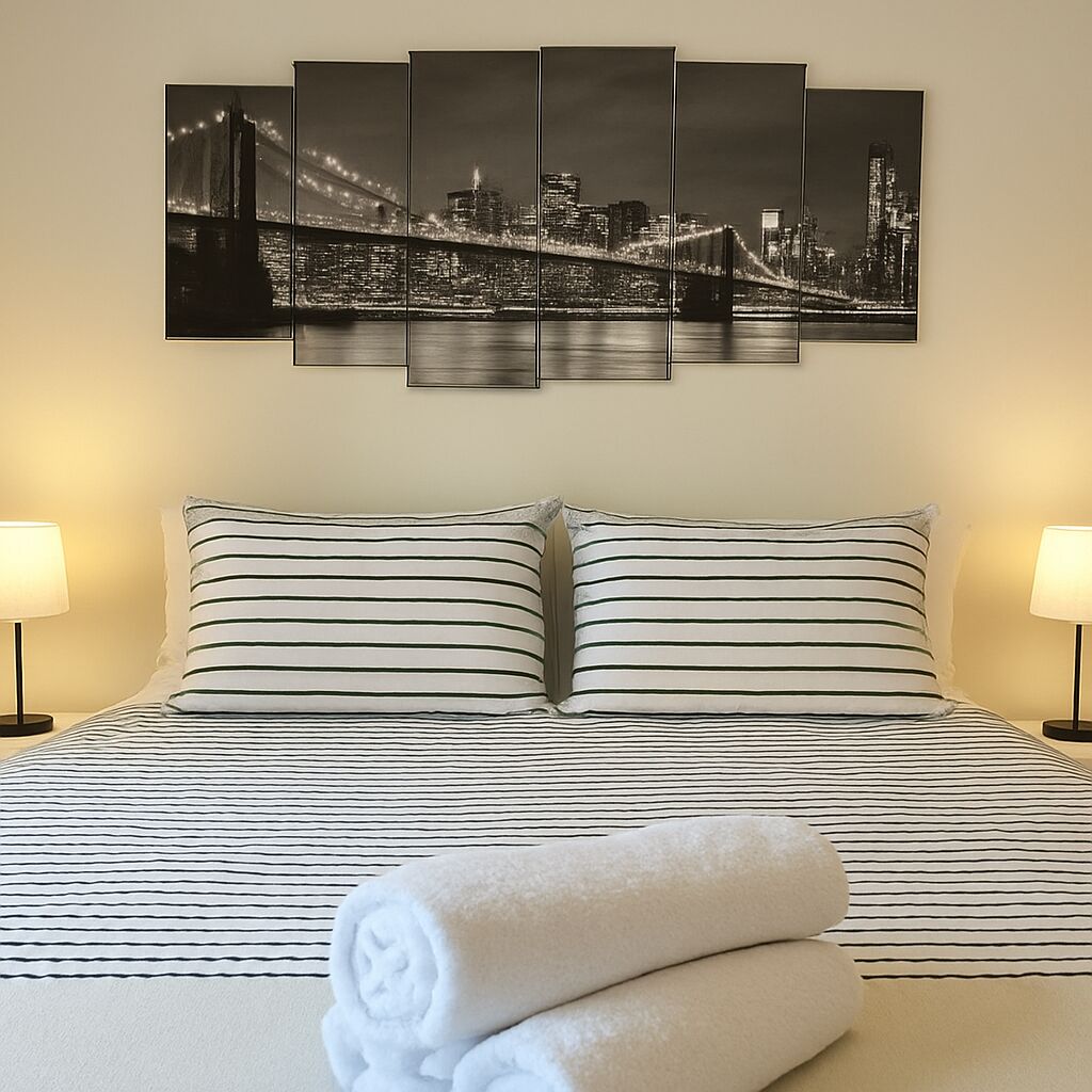 1 chambre, bureau, fer et planche à repasser, Wi-Fi gratuit