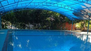 Utomhuspool