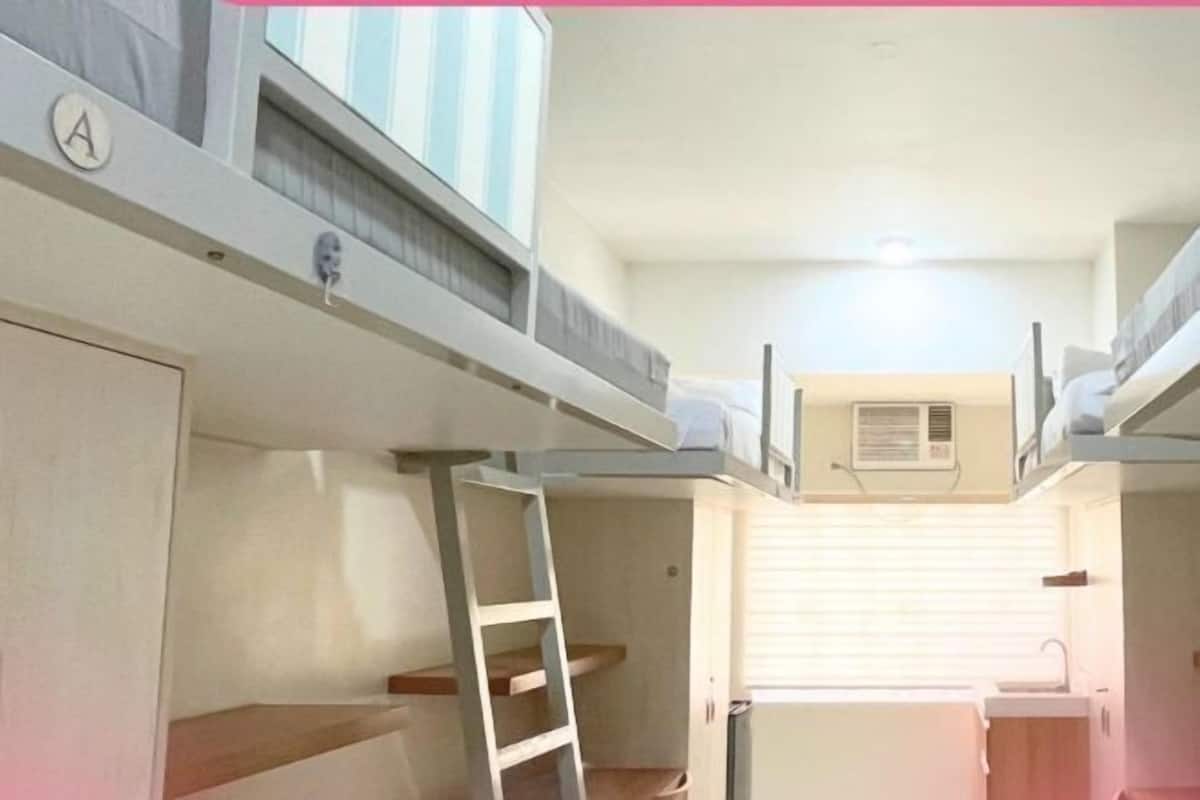 Desk, laptop workspace, soundproofing