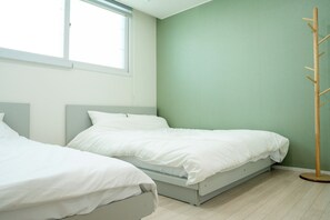3 bedrooms, WiFi, bed sheets - Party Room for Over Night 2Q2SS Max 8 people (Incheon)