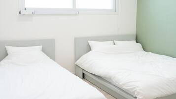 3 bedrooms, WiFi, bed sheets