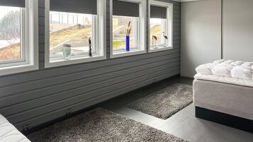 3 habitaciones, cuna de viaje y wifi gratis