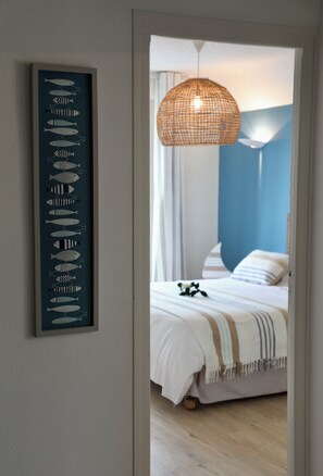 3 chambres, fer et planche à repasser, lit parapluie, Wi-Fi gratuit