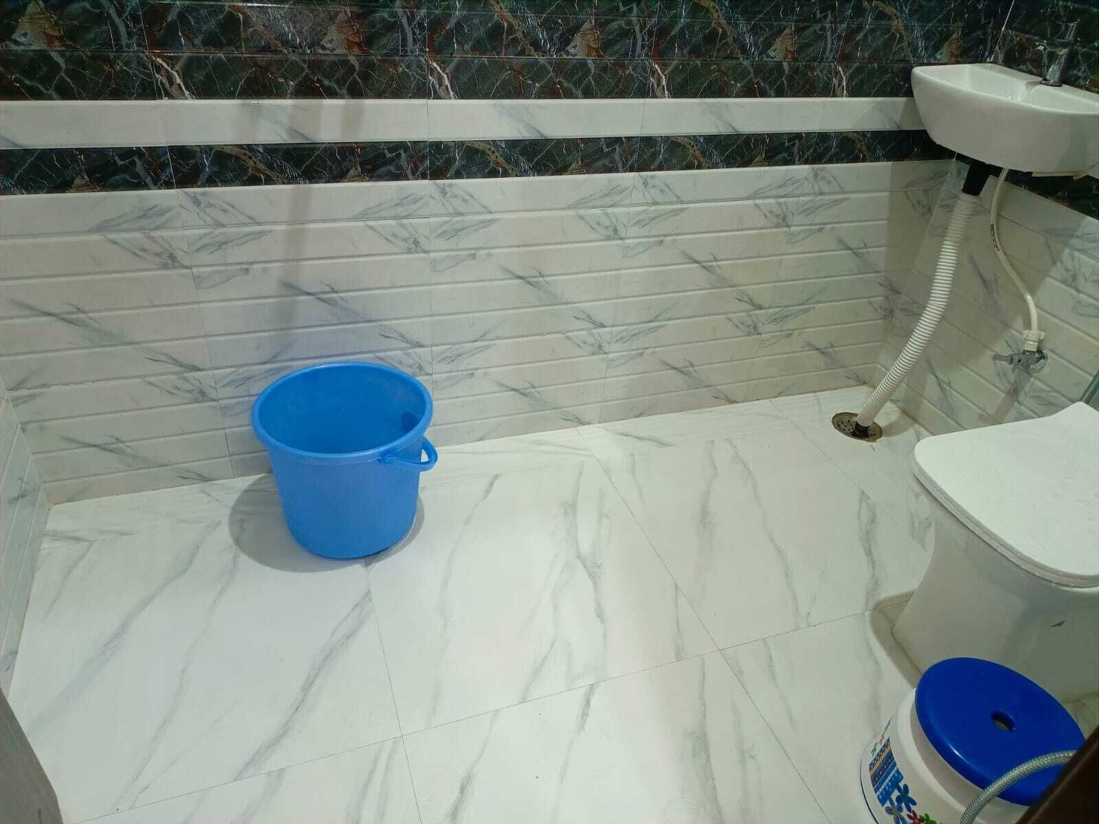 Dusche, Handtücher, Seife, Shampoo