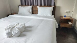 Dobbeltrom – standard, 1 kingsize-seng | Wi-fi (inkludert) og sengetøy