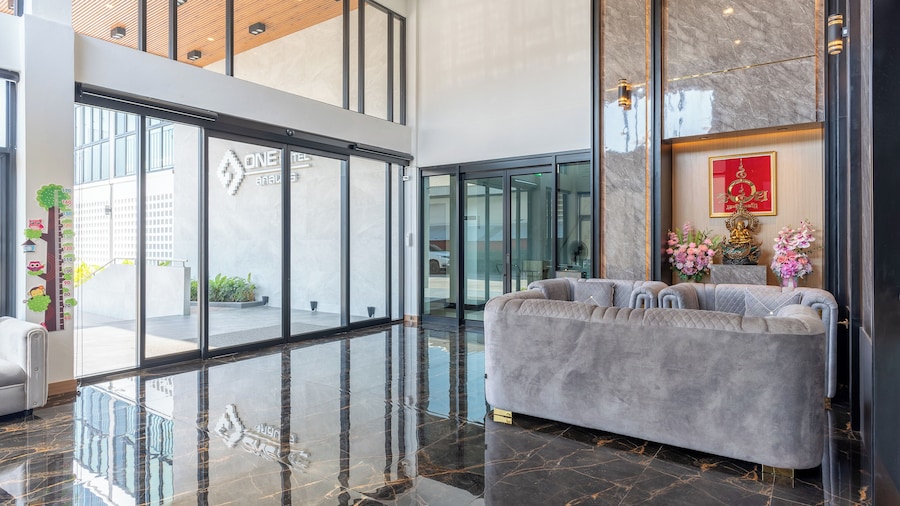 One Sakon Nakhon Hotel