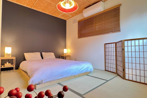 5 bedrooms, free WiFi